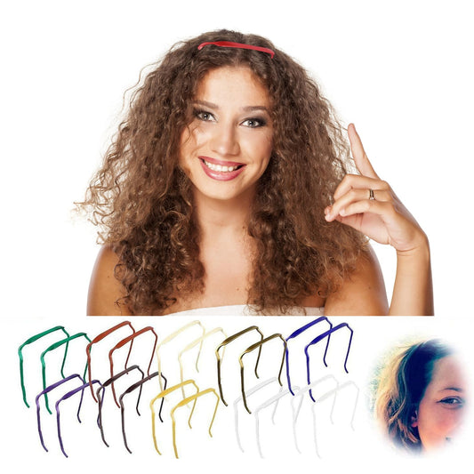 A woman with long Maramalive™ curly hair is posing for a picture.