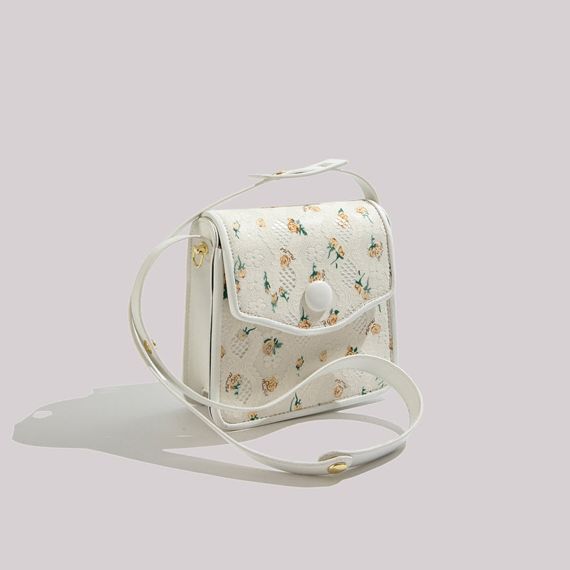 Textured niche this year's popular flower messenger bag