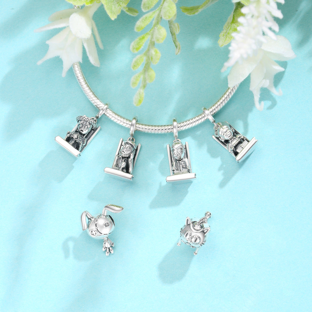 A group of Maramalive™ sterling silver charms with a cat and a dog, such as the Gothic Mobile Game Element Beaded Pendant Bracelet (Sterling Silver S925).