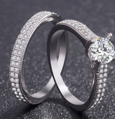 Maramalive™ version of the micro-set ring diamond engagement ring female couples girlfriends love as the past ring