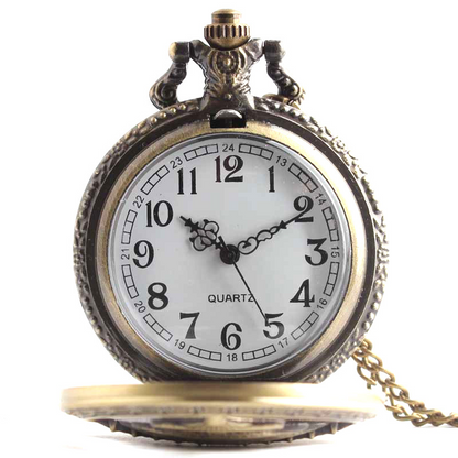 Maramalive™ New steampunk nostalgic gear hollow quartz watch with gears on a chain.
