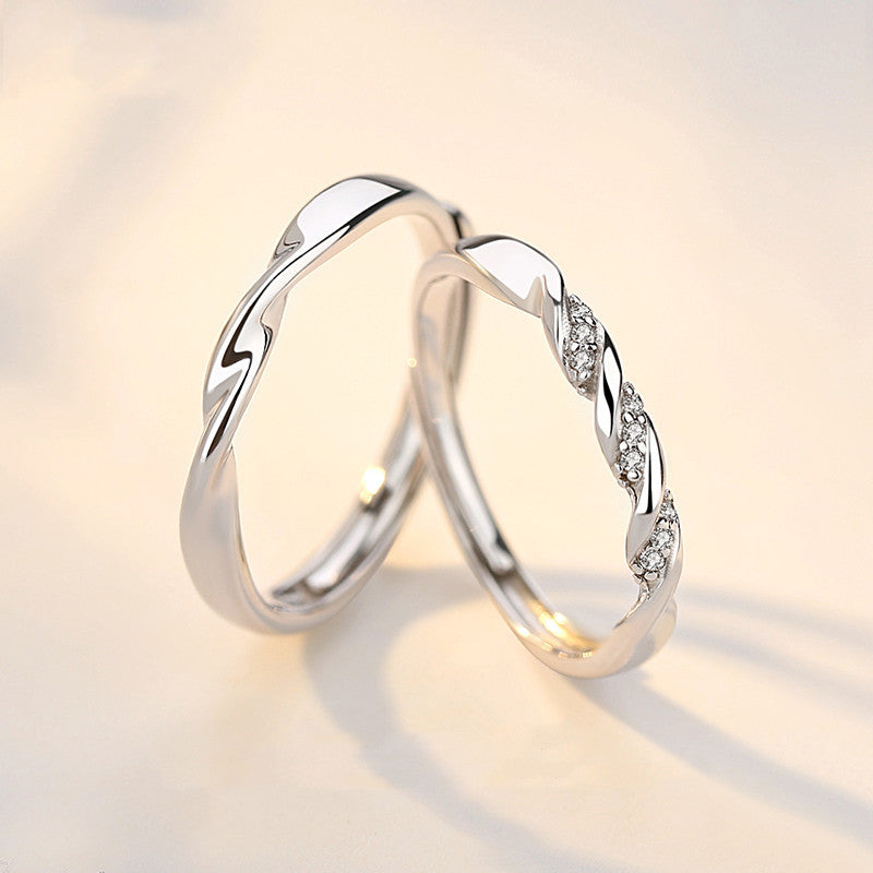 A Maramalive™ sterling silver Make a Lasting Impression with this Unique Unisex Ring Set with a twist design.