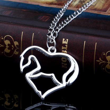 A Maramalive™ fashionable peach heart horse necklace.