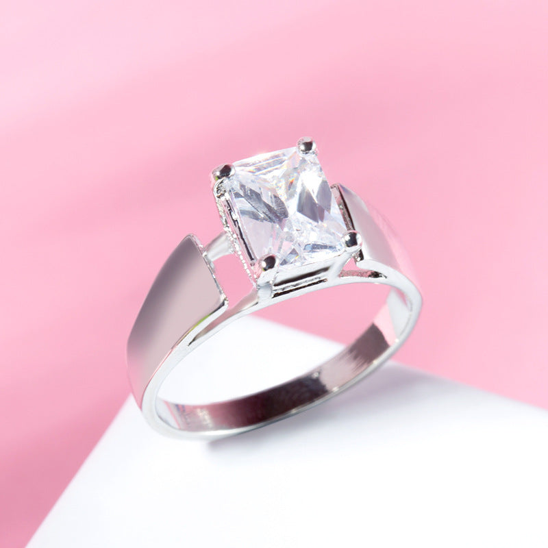 Fashion brief diamond ring