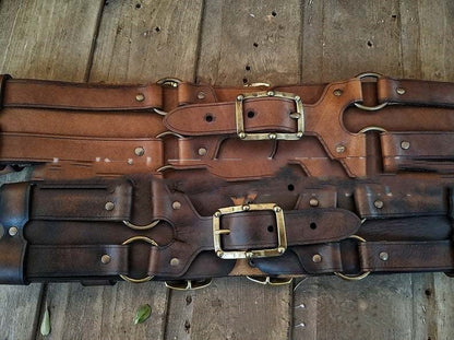 Medieval Buckle Belt - Retro Cosplay Accessory