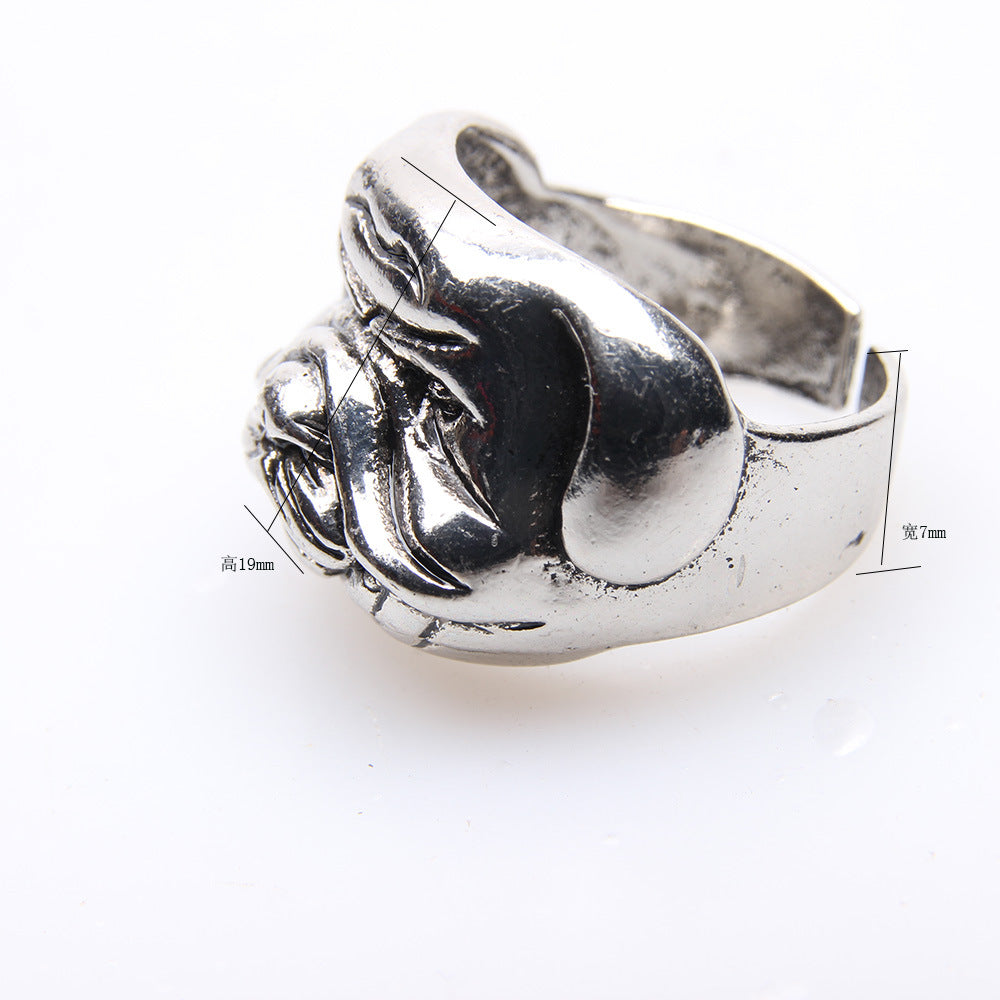 A European and American Maramalive™ silver ring featuring a Pug vintage ring, ideal for advertising promotion.