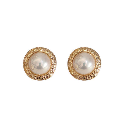 A pair of French Retro Pearl Earrings by Maramalive™, gold plated stud earrings.