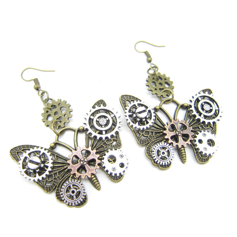 A pair of Steampunk Retro DIY Gear earrings with gears by Maramalive™.