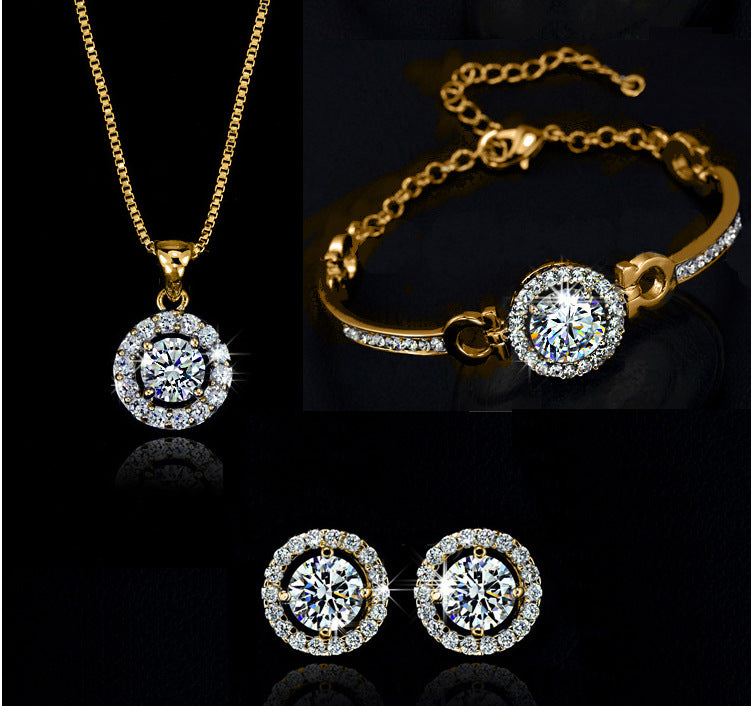 A Maramalive™ jewelry set including a necklace, earrings and ring.