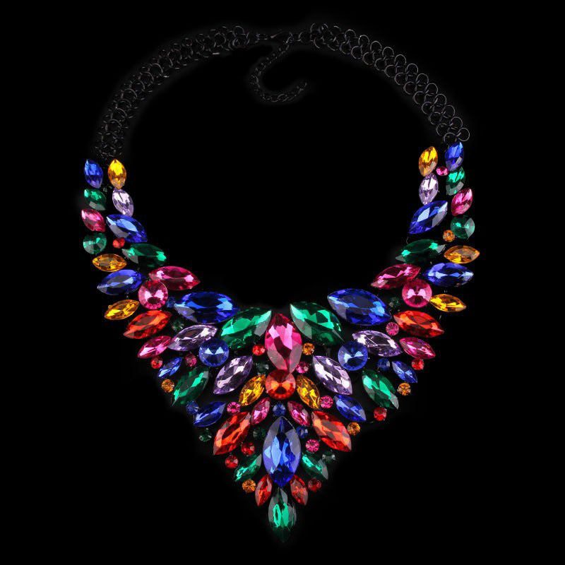 A Maramalive™ Alloy Rhinestone Necklace Luxury Full Diamond Sweater Chain on a black background.