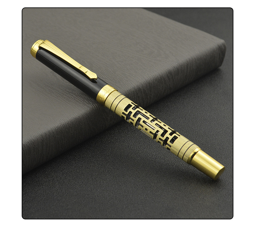 Two Maramalive™ Premium metal luxury fountain pens with a gold and black design.
