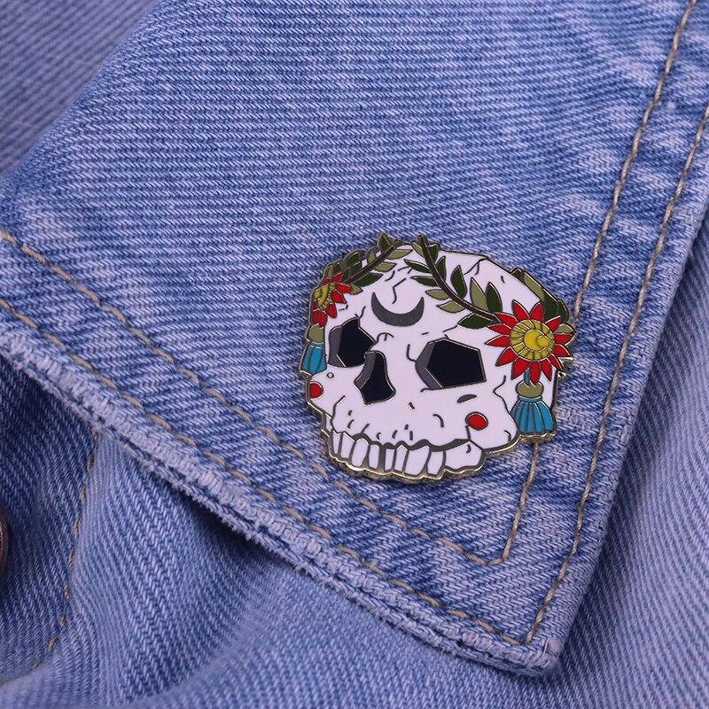 Maramalive™ Day of the dead Skull Brooch Beautiful Flower Skull Badge Wearable ART.
