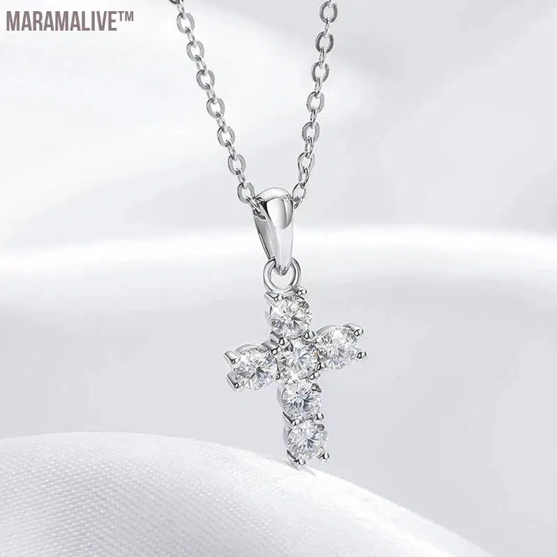 3mm Moissanite Cross Pendant for Women 6pcs Gemstone Sparkling Simulated Diamond S925 Silver Moissanite Necklace