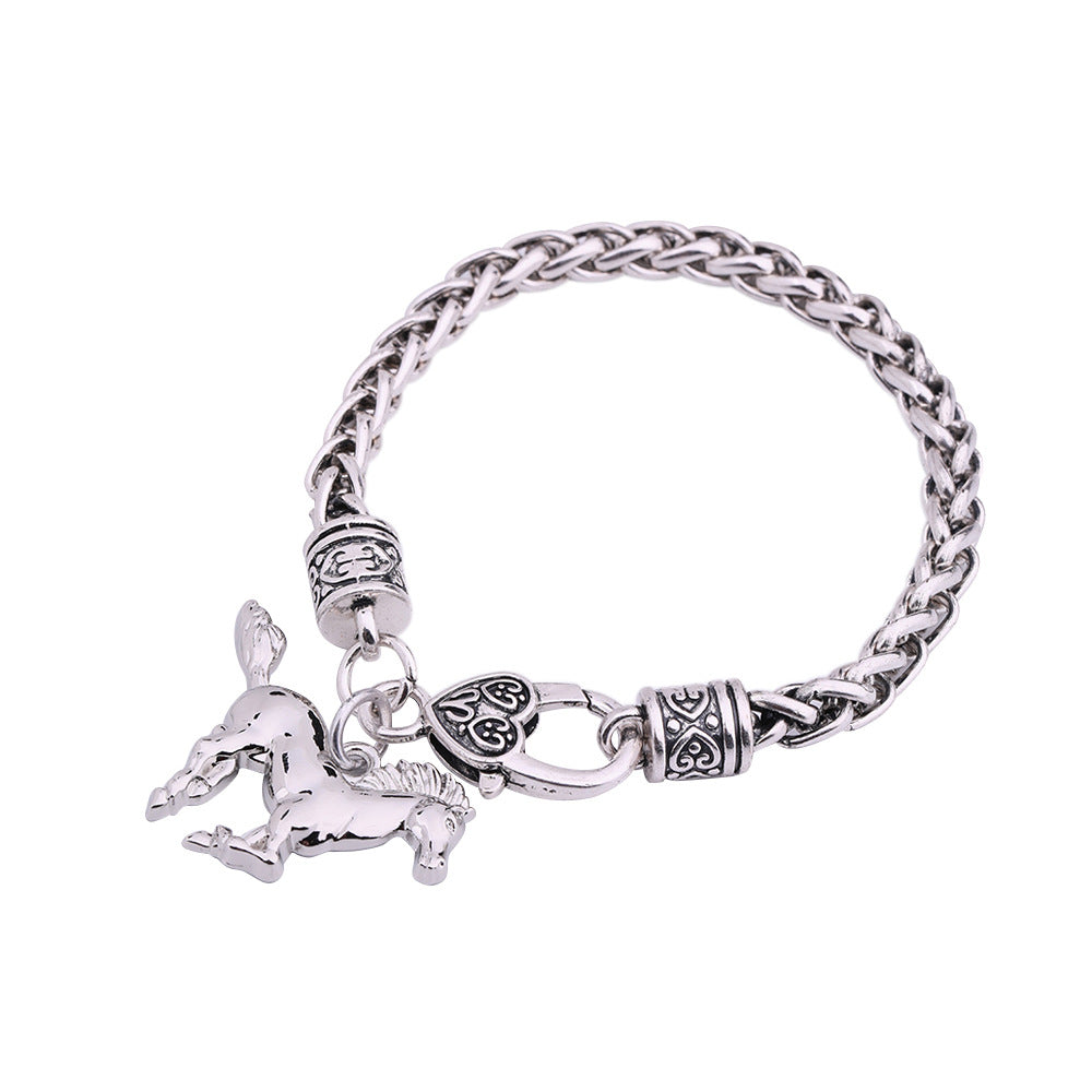 A Maramalive™ Zodiac Horse Pendant Bracelet.