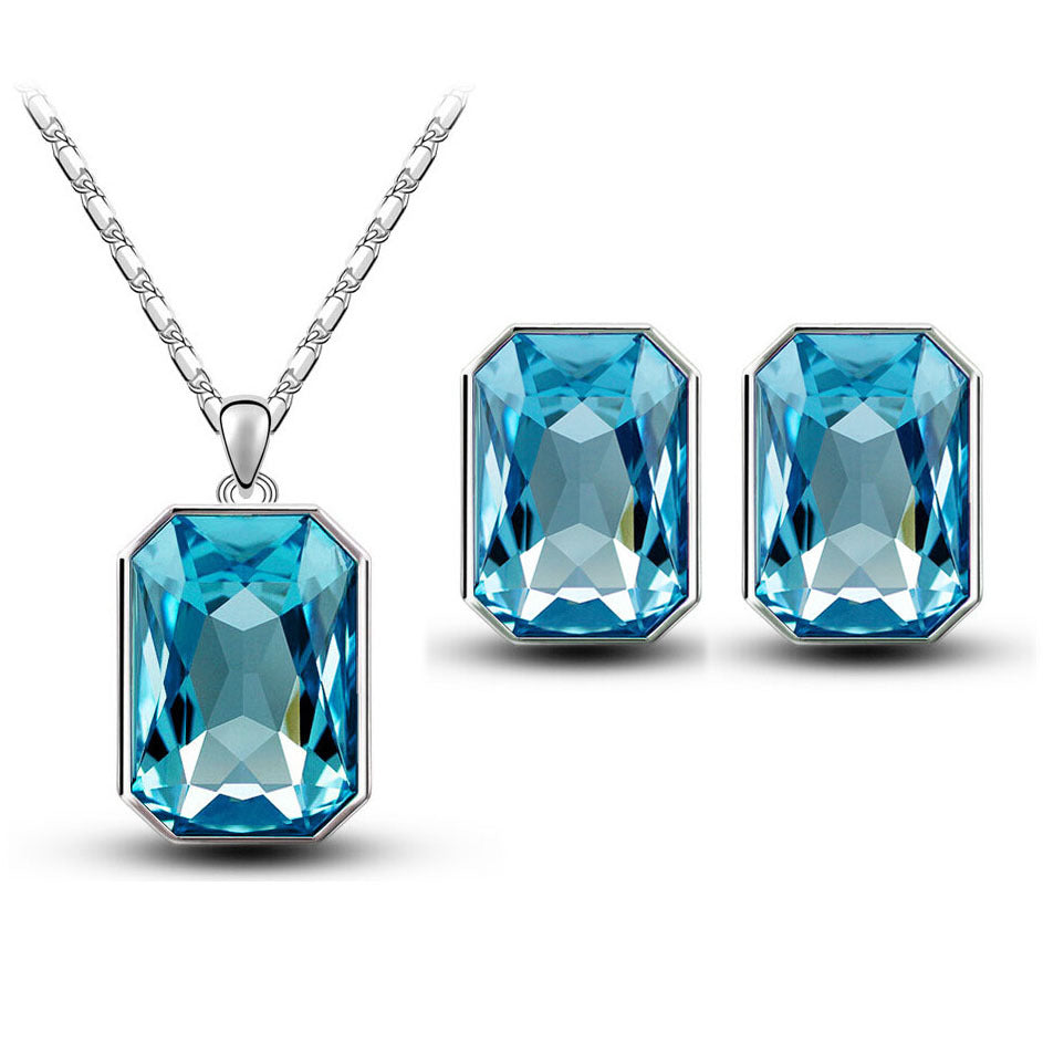 Maramalive™ Swarovski emerald green crystal necklace geometric designs crystal pendants special gift and earring set.