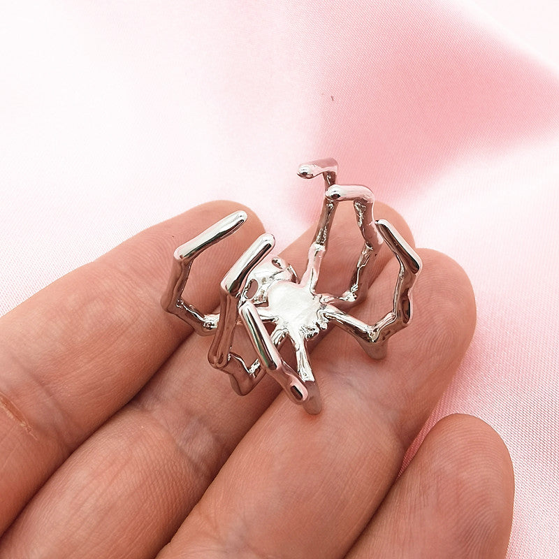 A Gothic Spider ring - Vintage Punk Luxury by Maramalive™ with a pink stone.
