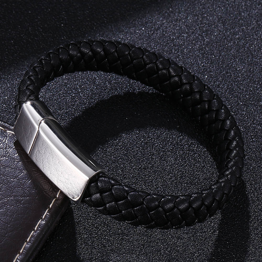 A Men's And Women's Simple Casual Engraved Personalized Leather Bracelet with a stainless steel clasp from Maramalive™.