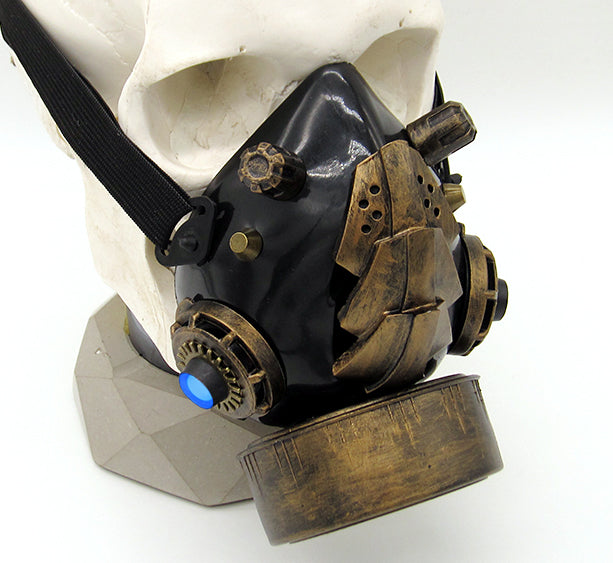 A Maramalive™ Steampunk Goggles on a mannequin.