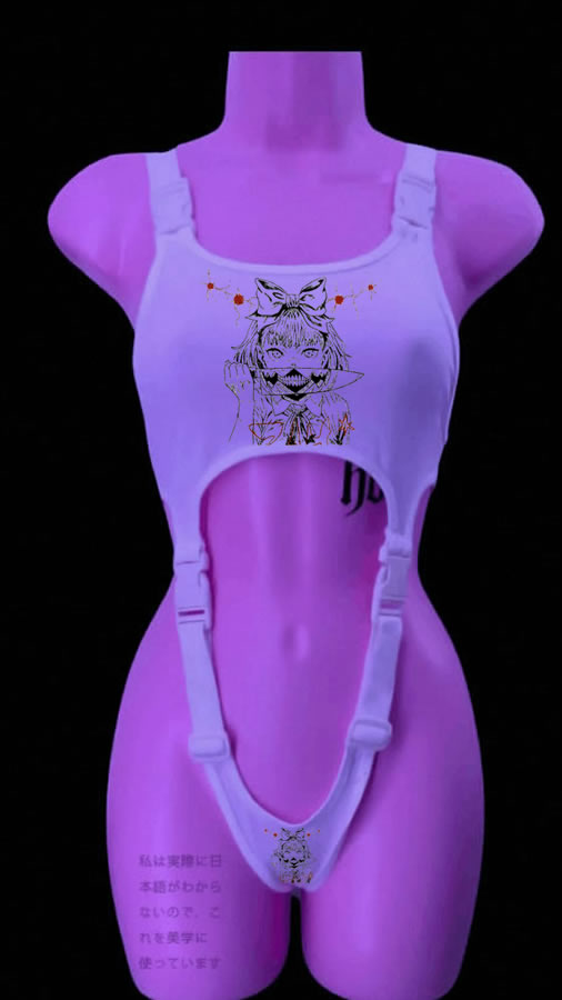 A pink mannequin displays a '90s Throwback Y2K Gothic Style Cropped Vest for Goths by Maramalive™ with a printed design featuring a detailed illustration of a woman and floral elements, reminiscent of vintage-inspired goth style. Text in Japanese is present at the bottom left of the image.