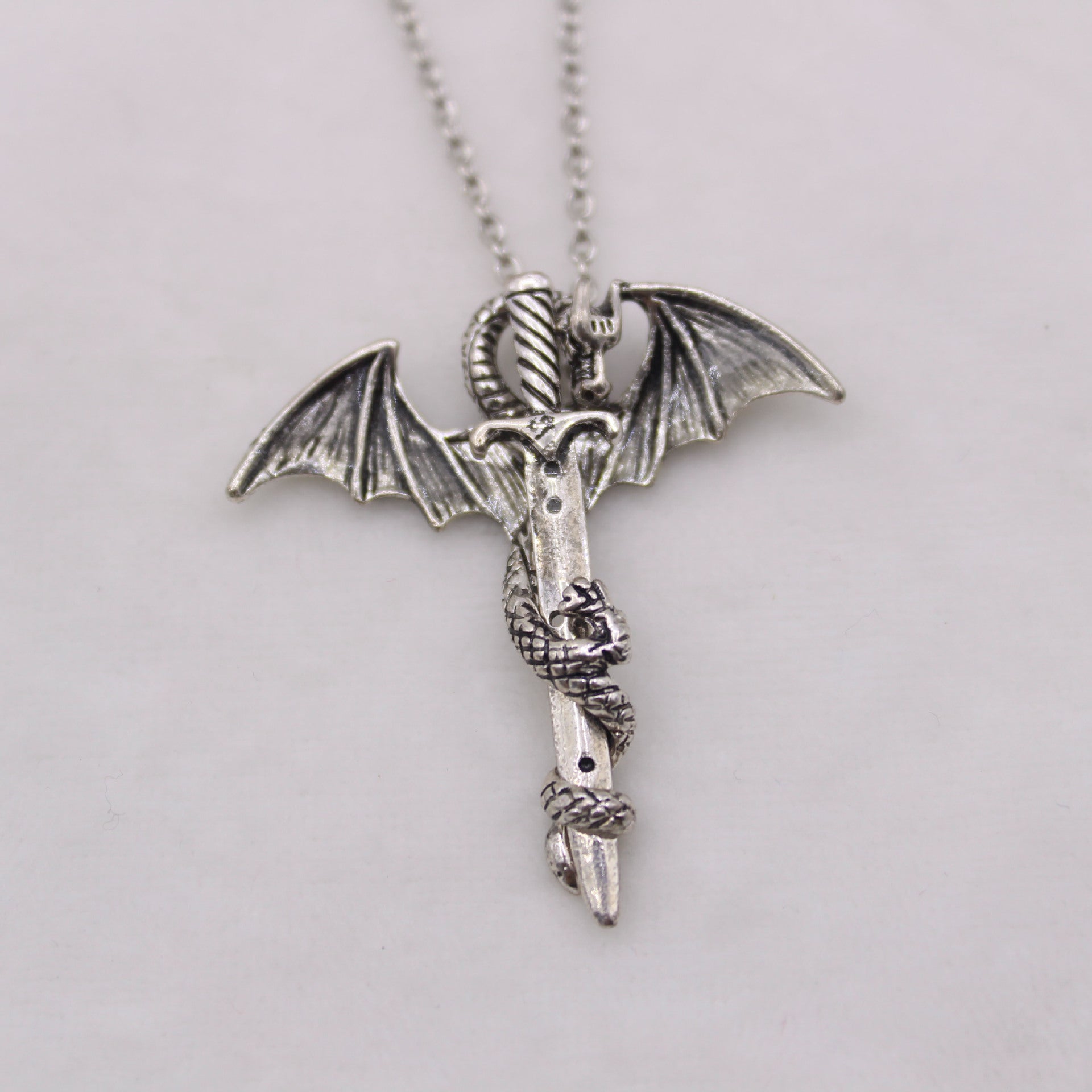 Maramalive™ Dragon Pendant Necklace.