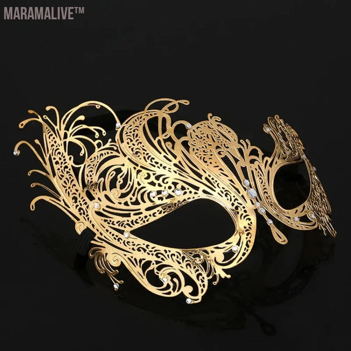 Black Gold Skull Metal Mask Halloween Rhinestone Half Face Venetian Masquerade Men White Women Skull Filigree Party Mask