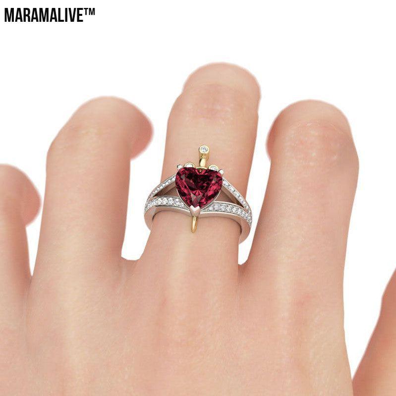 Creative Love Heart Shaped Ruby Crown Ring