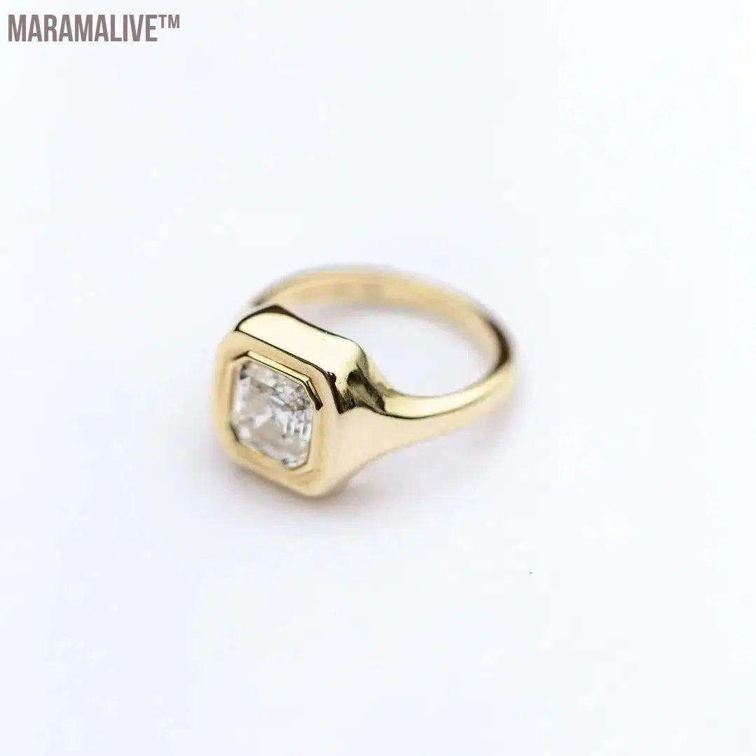 Cut Moissanite Ring 1.5 Carat 6.5mm Silver 18K Plated Gold Luxury Designer Bezel Jewelry for Women