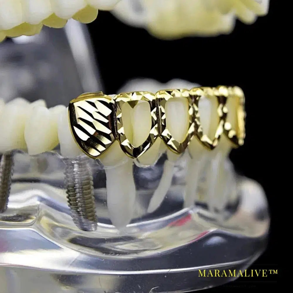 D-Cut Grillz Set Pure Gold Color Plated Top & Bottom Teeth 4 Open Hip Hop Grills Hollow Tooth Grill sets