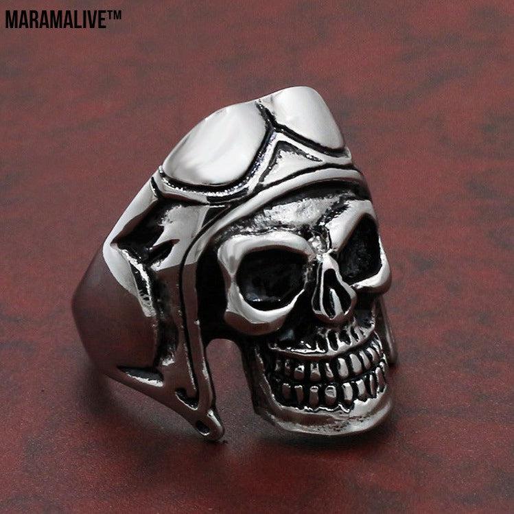 Domineering skull ring