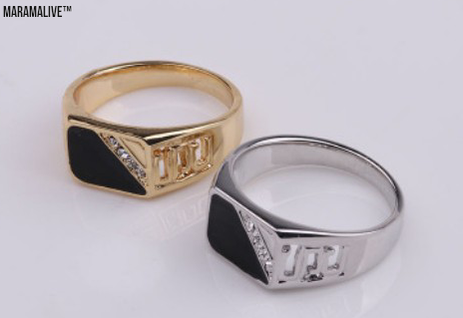 Drop oil ring European and American classic square fashion men's ring