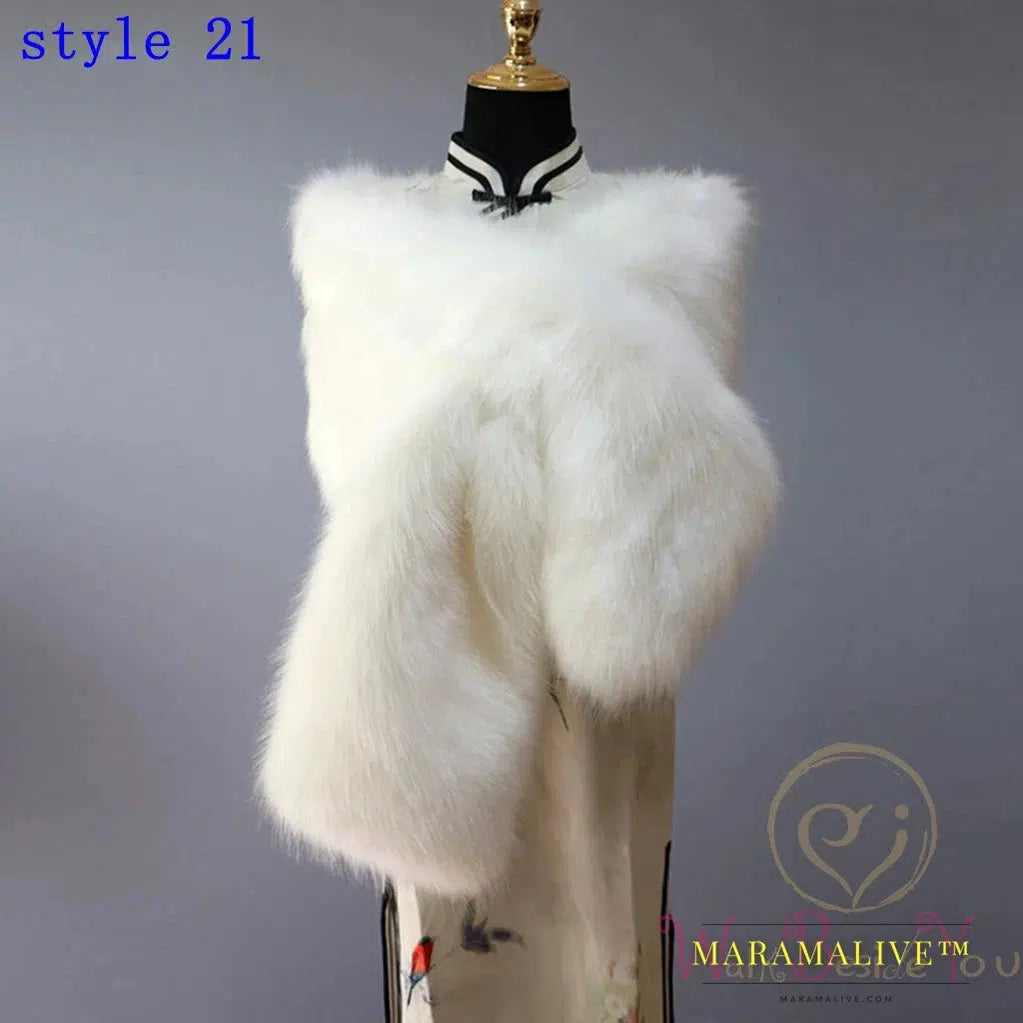 Elegant Faux Fur Capelet for Your Special Day