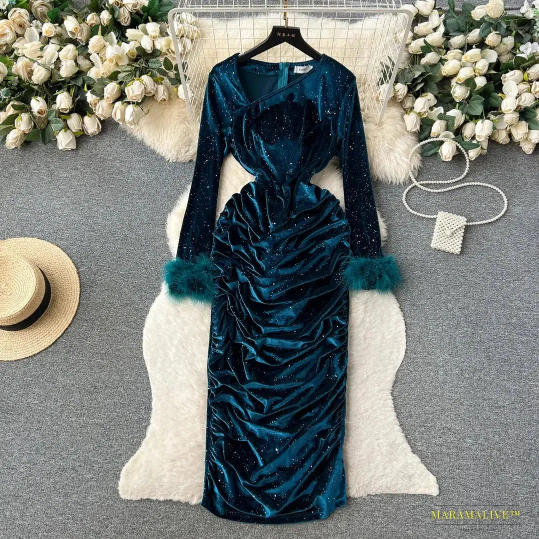 Elegant Velvet Vintage Dress with Peacock Blue Feather Embellishments - Autumn 2024 Collection