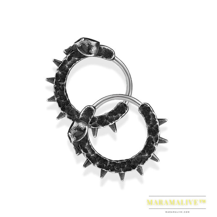 European And American Exaggerated Punk Retro Black Skull Ear Clip