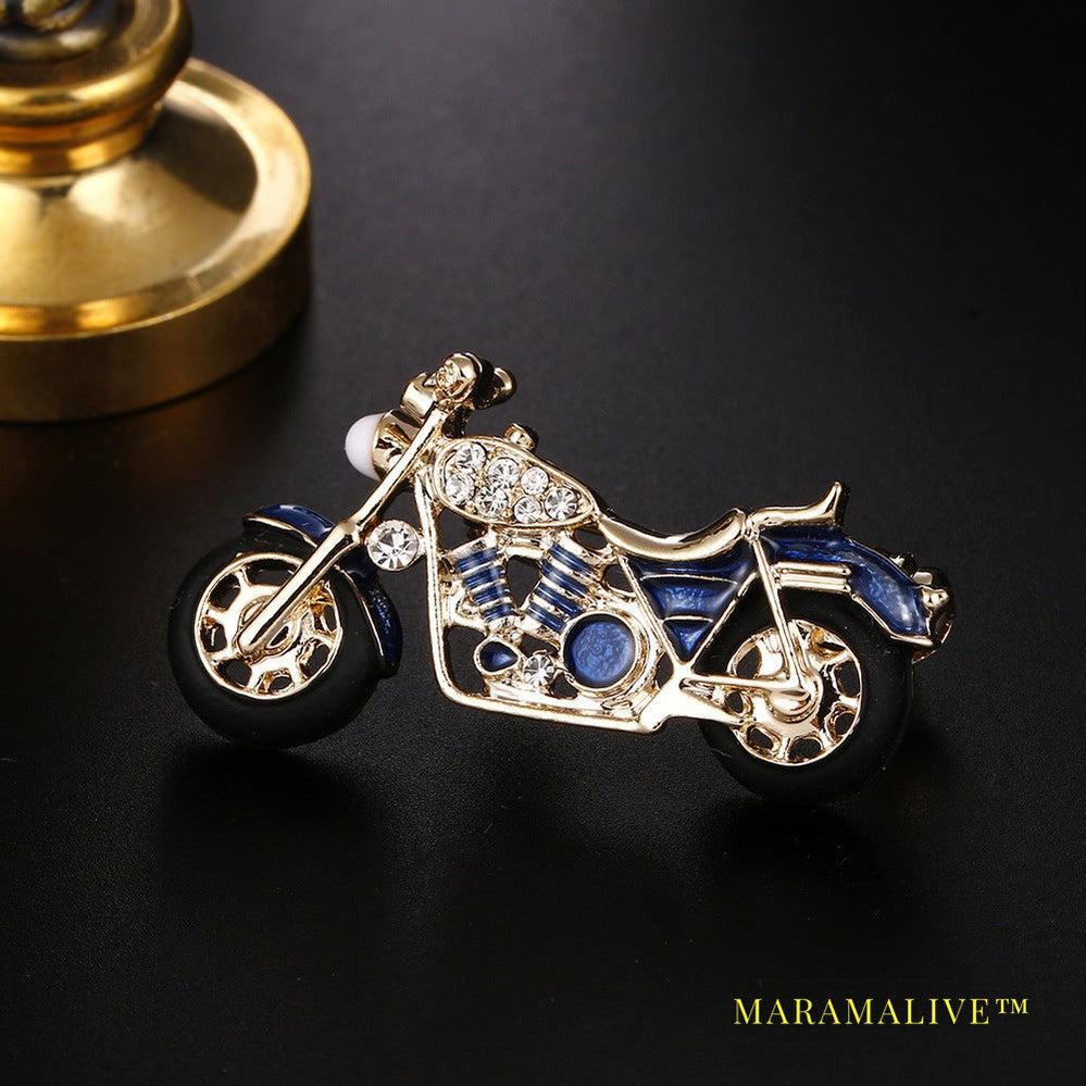 Exquisite diamond-studded motorcycle brooch