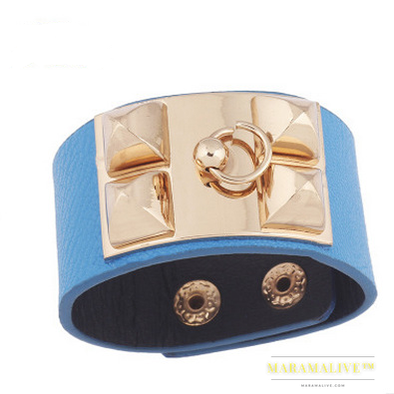 Fan Street shot leather metal exaggerated texture rivet punk temperament leather extra wide bracelet bracelet