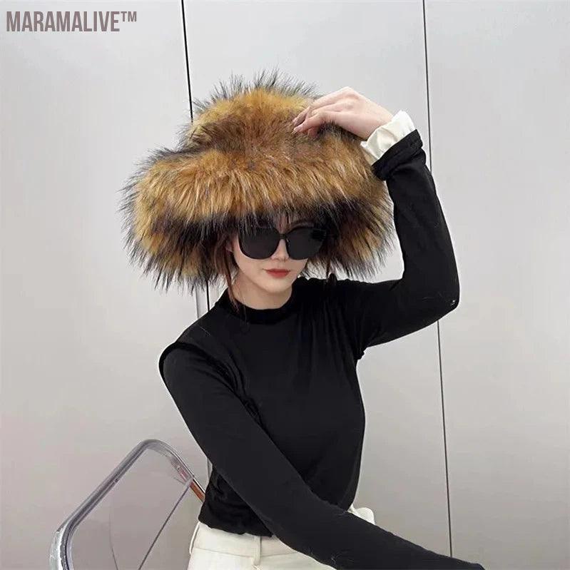 Fashion Faux Raccoon Bucket Hats For Women Winter Warm Big Faux Fur Fluffy Luxury Plush Fisherman Caps Outdoor Ski Panama