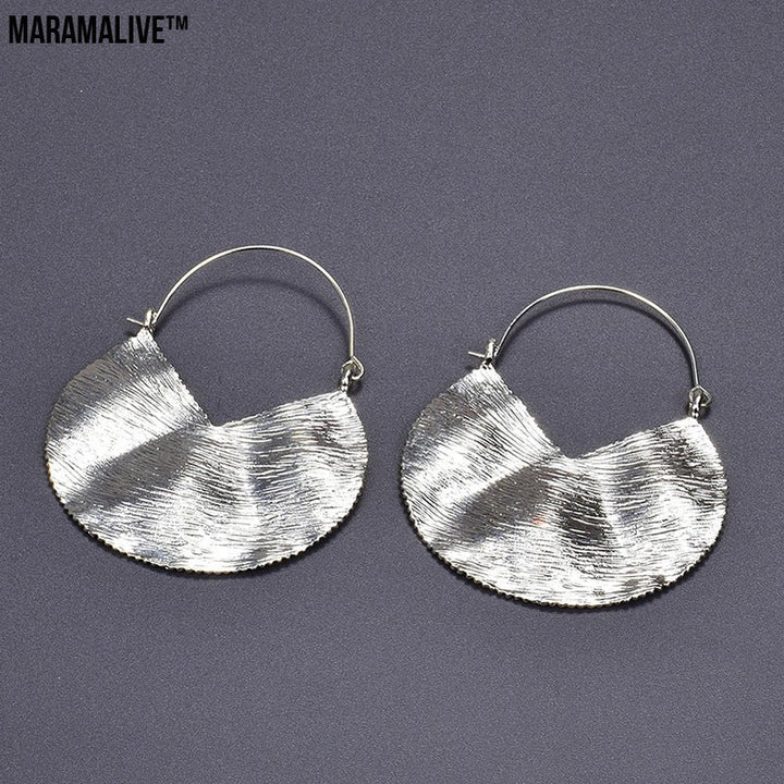 Fashion Retro Female Ornament Earrings Alloy Exaggerated