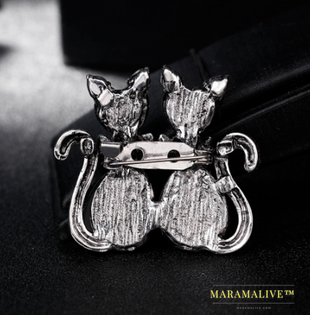 Fashion shell cats Brooches jewelry High Quality glass rhinestone animal pins and brooches for women men suits scarf pins metal