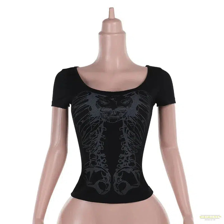 Goth Dark Hollow Out Backless Short Sleeve T-shirts Punk Style Printed Slim Tops Women Tees Mall Gothic Chic T-shirt Streetwear