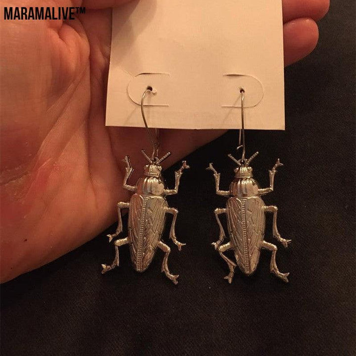 Gothic Alloy Cockroach Insect Earrings Europe And America