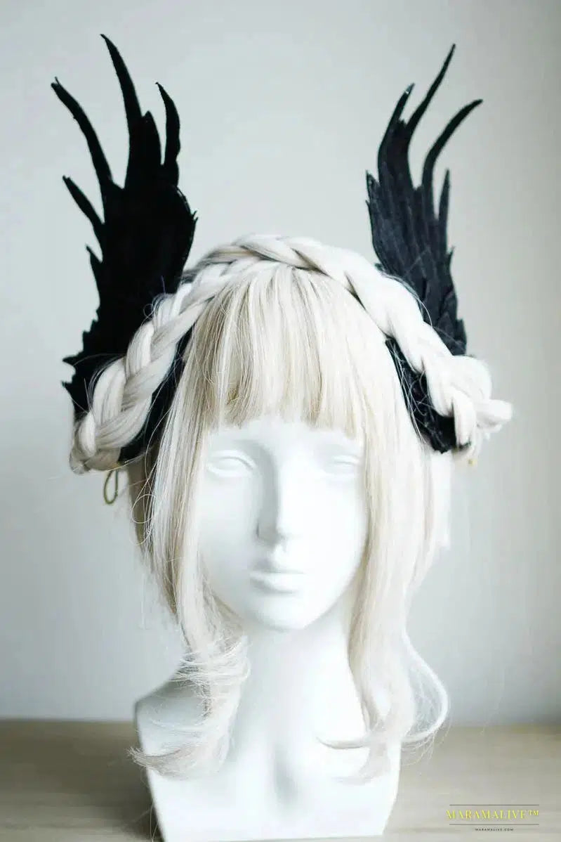 Gothic Luxury Feather Angel Wing Hair Clips - Vibrant Lolita Anime Cosplay Barrettes in Black & White