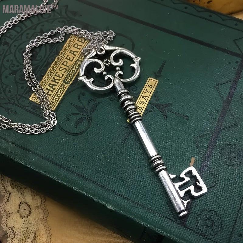 Gothic Mysterious Magic Key Pendant Necklace, Witchcraft Jewelry Gift Retro Bronze Silvery Pendant Necklace, For Men Casual Leisure Fashion Jewelry, Ideal Gift