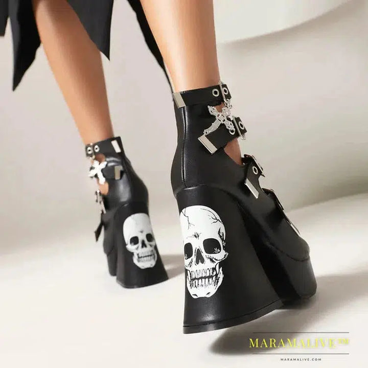 Gothic Platform Women Pumps Fashion Heart Metal Chain Super High Heels Shoes Dress Cosplay Punk Shoes Spring Sumer New In