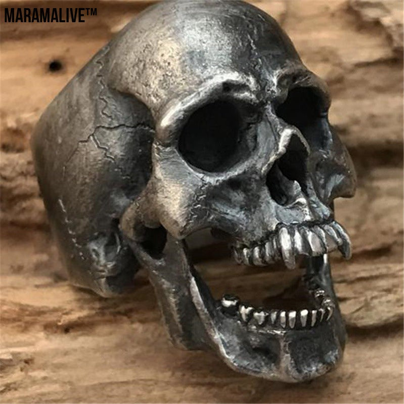 Gothic Skull Punk Ring