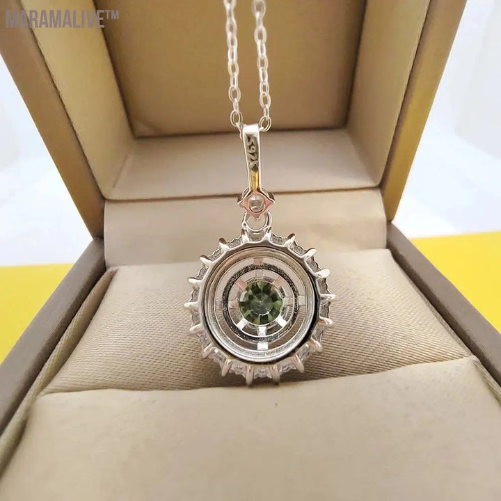 Green Moissanite Sunflower Necklace 1 Carat VVS GRA Certificate S925 Silver Girl Jewelry Anniversary Gift