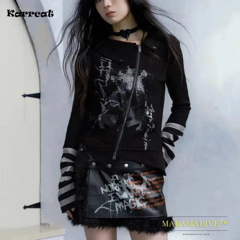 Grunge Graffiti Print Zipper T-shirt Vintage Gothic Irregular Tops Dark Aesthetic Long Sleeve Patchwork T Shirt Punk