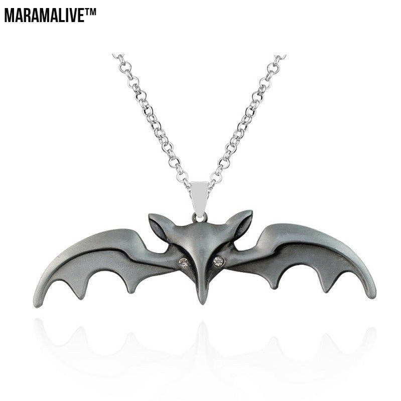 Halloween Animal Bat Wing Diamond Necklace