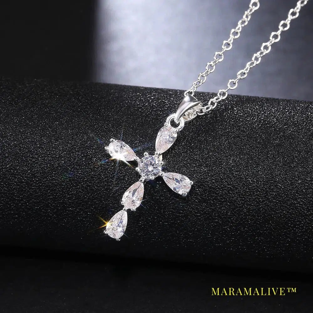 Huitan Classic Cross High Quality Cubic Zirconia Pendant Necklace for Women Wedding Bijouterie Gorgeous Female Stylish Jewelry