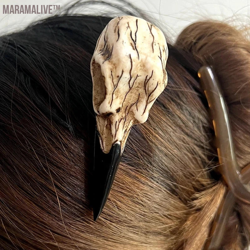 Large Raven Skull Hair Clip Barrette Gothic Headpiece -Resin Skull Hair Accessory Crow Goth Bird Skull Gothic Wedding Bride Gift