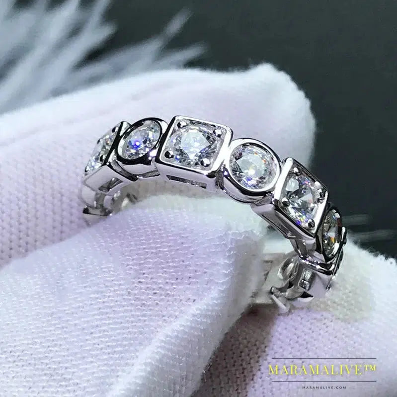 Luxury Moissanite Diamond Rings for Women - Stunning Jewelry